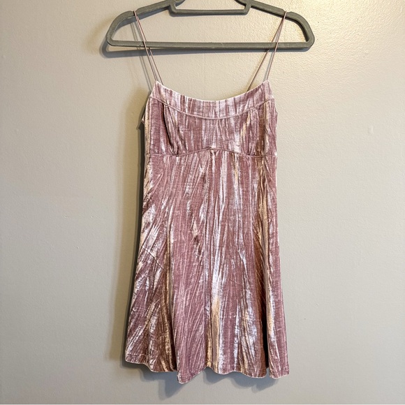 wild fable Dresses & Skirts - Wild Fable Pink Crushed Velvet Slip Dress Spaghetti Strap Size Small